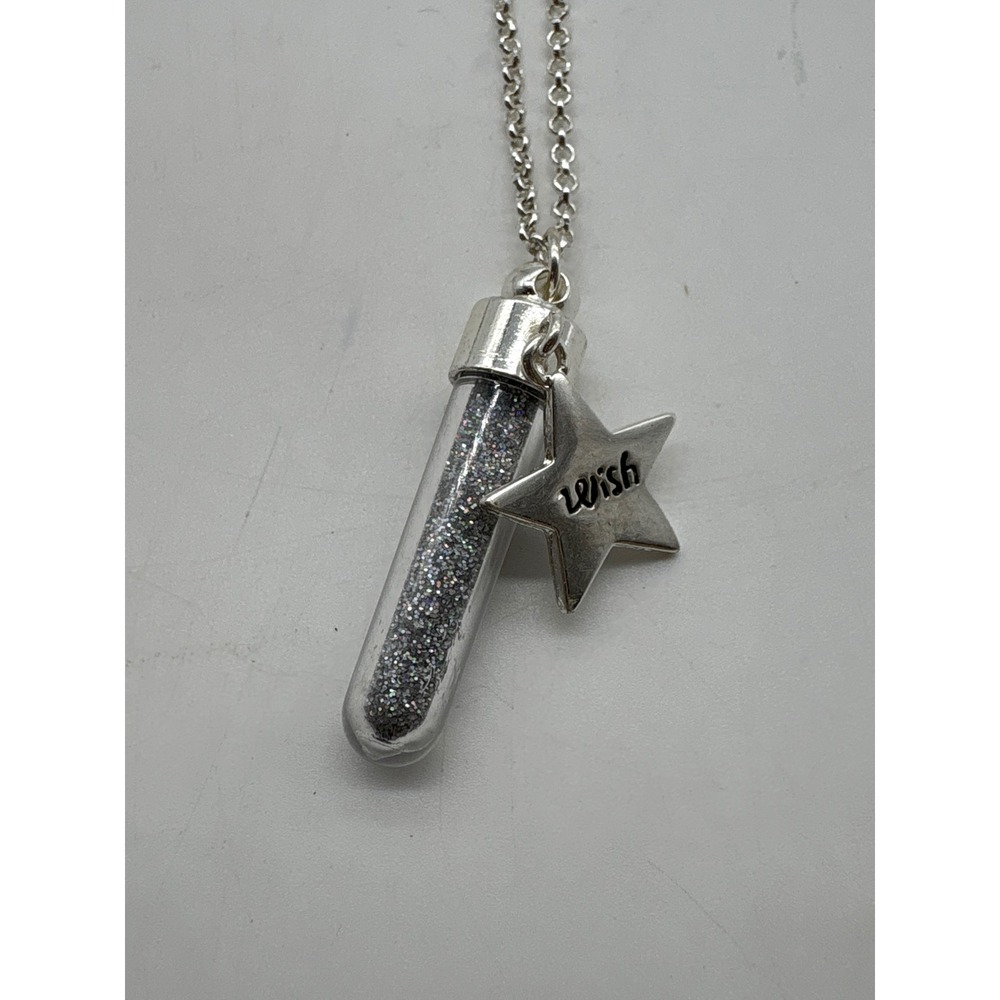 Fairy Dust Silver Tone Bottle of Silver Glitter Star Wish Fantasy Necklace J308